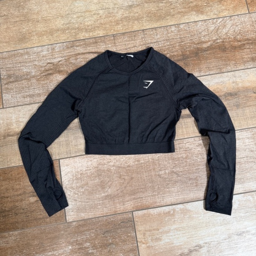 Gymshark | Dark Gray Cropped Long Sleeve